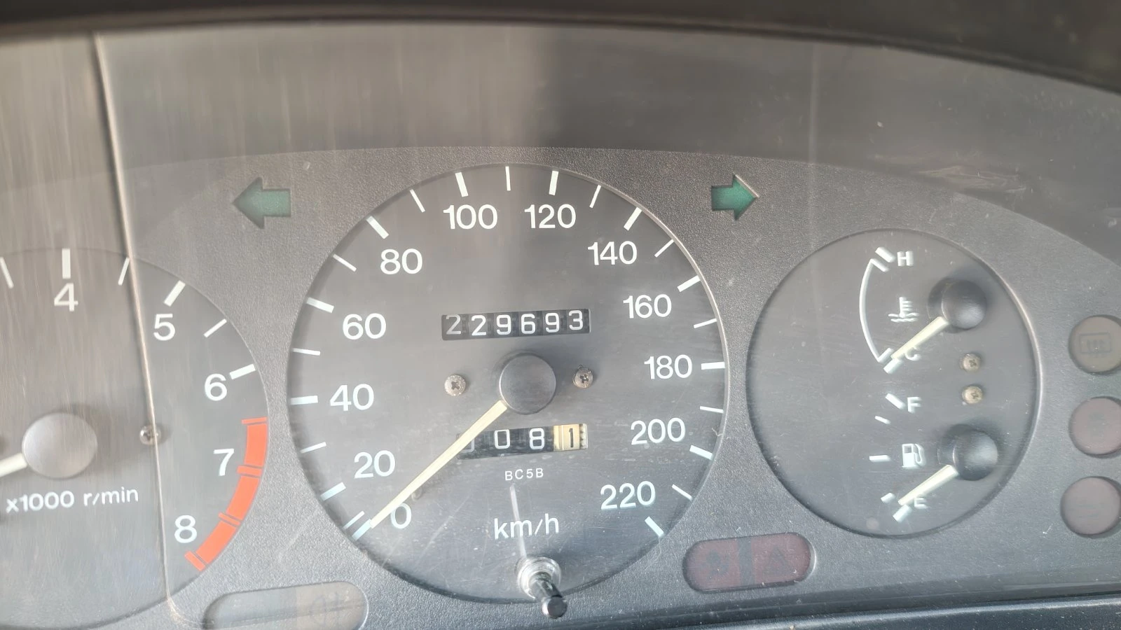 Mazda 323 | Mobile.bg � ����������� 8