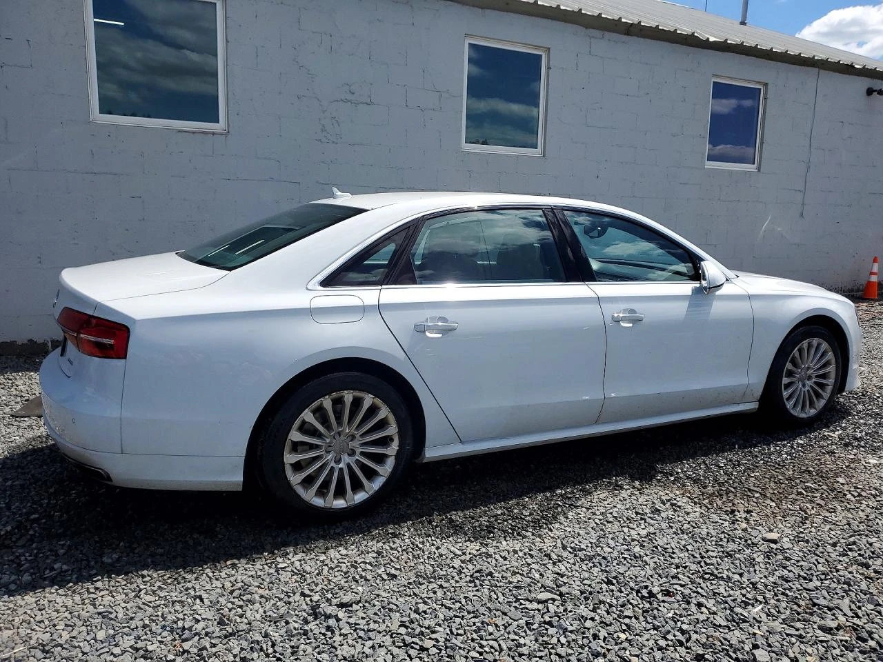 Audi A8 3.0l L Quattro, снимка 3 - Автомобили и джипове - 56348946