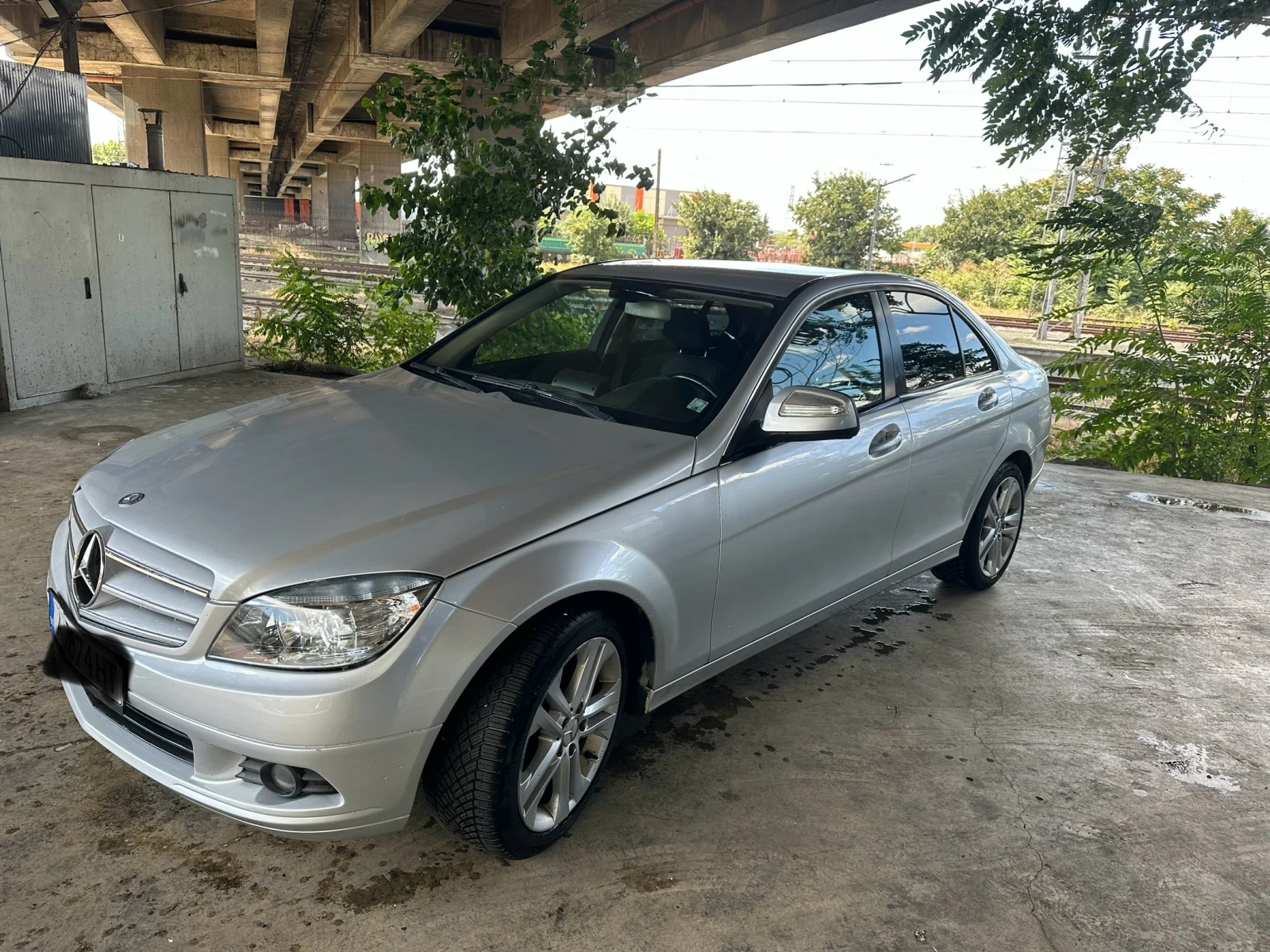 Mercedes-Benz C 220, снимка 3 - Автомобили и джипове - 56549682