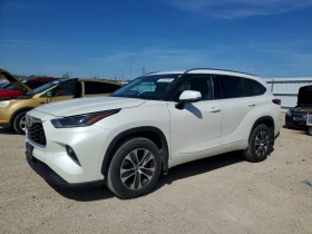 ������ Toyota Highlander