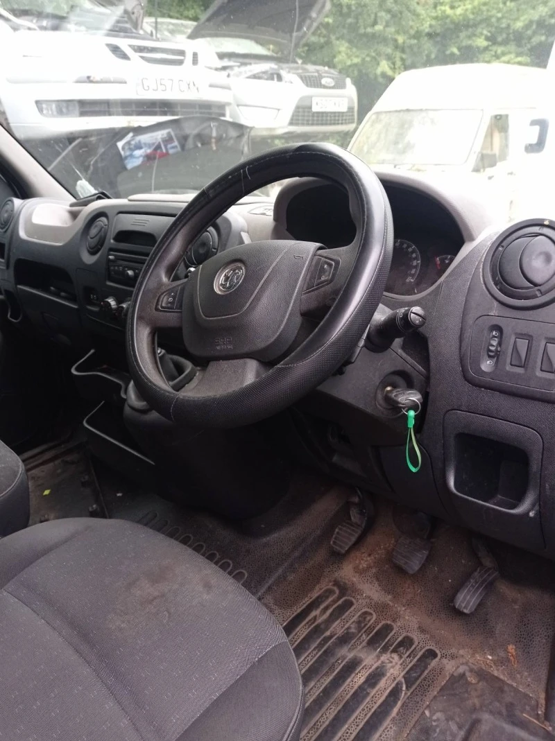 Suzuki Grand vitara  1.6i 106 ks, снимка 7 - Автомобили и джипове - 33074084