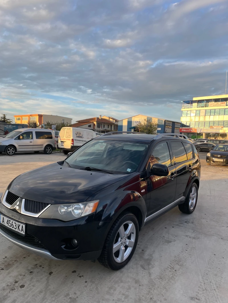 Mitsubishi Outlander, снимка 3 - Автомобили и джипове - 47189073