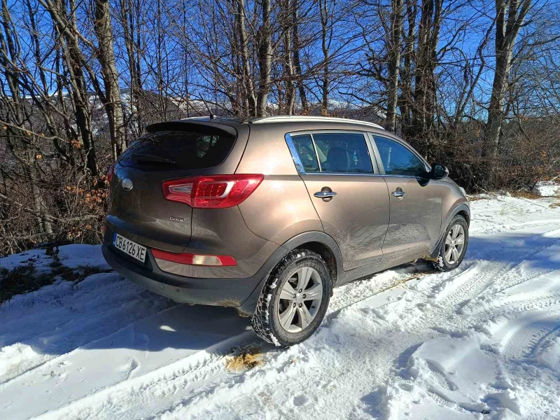 Kia Sportage, снимка 5 - Автомобили и джипове - 49131519