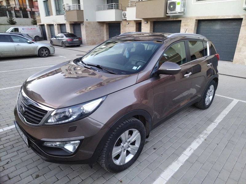 Kia Sportage, снимка 1 - Автомобили и джипове - 49131519