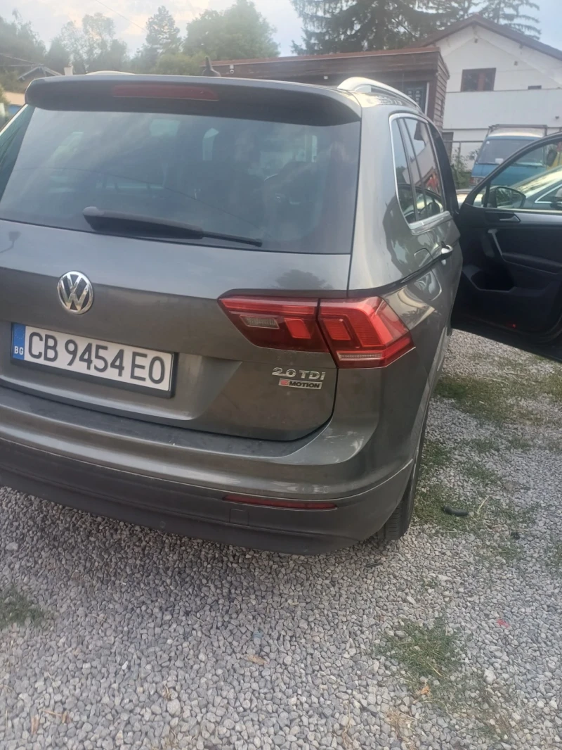 VW Tiguan, снимка 5 - Автомобили и джипове - 51616962