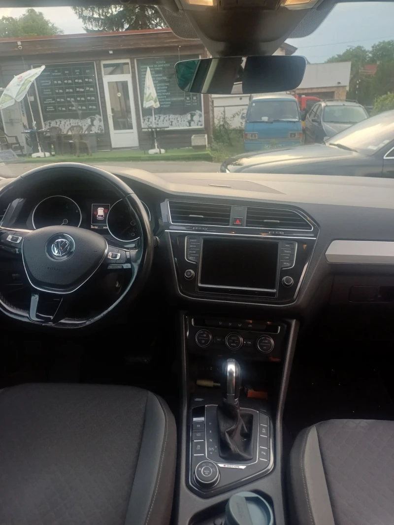 VW Tiguan, снимка 7 - Автомобили и джипове - 51616962