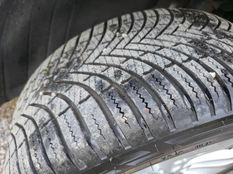 BMW X3 Facelift 2.0D X Drive Автоматик, снимка 8 - Автомобили и джипове - 51999479