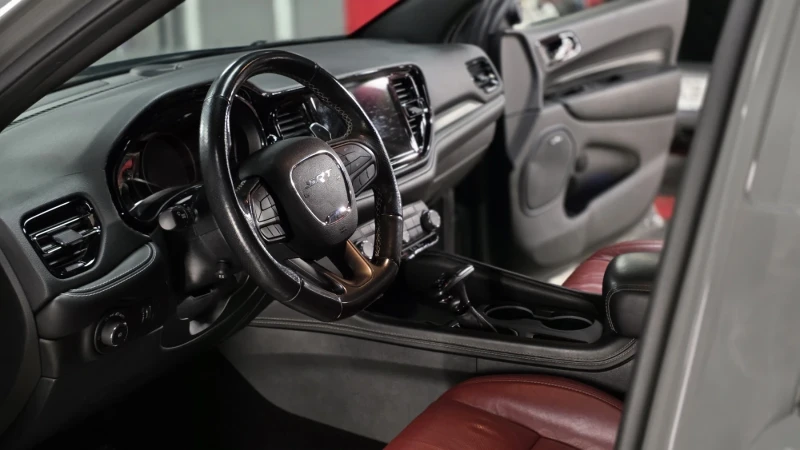 Dodge Durango SRT, снимка 12 - Автомобили и джипове - 52750495