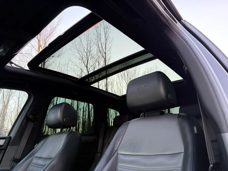 VW Touareg * R-Line * Pano * FULL, снимка 9 - Автомобили и джипове - 52741666