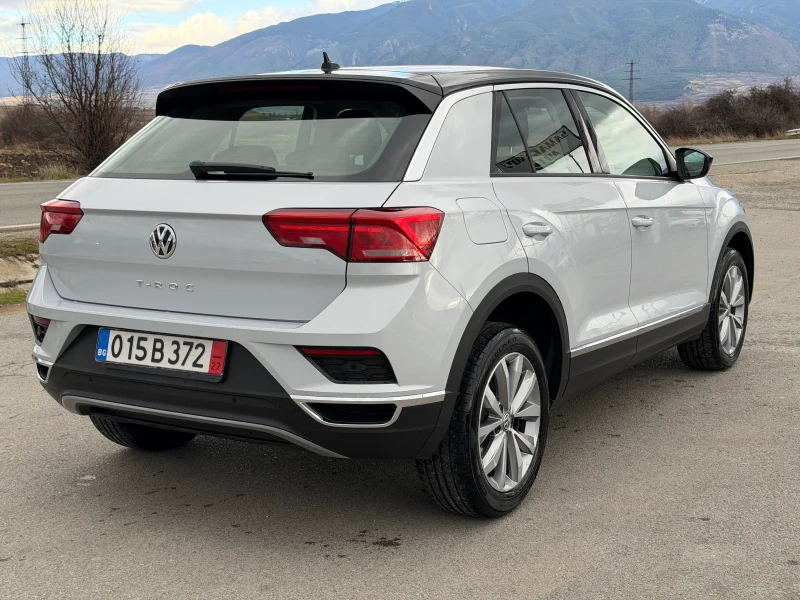 VW T-Roc 1.6 TDI, снимка 3 - Автомобили и джипове - 52957533