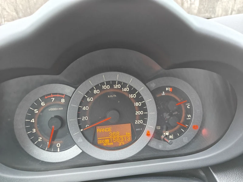 Toyota Rav4 2.0i 4x4 GAS, снимка 13 - Автомобили и джипове - 53207594