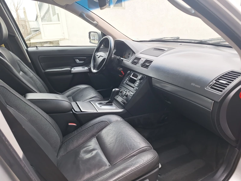 Volvo Xc90 2.4d 185kc, снимка 11 - Автомобили и джипове - 53486180
