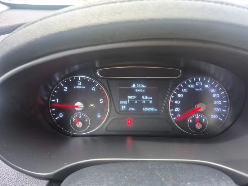 Kia Sorento Diesel 2.0 4WD| 200�.�. | Mobile.bg � ����������� 8