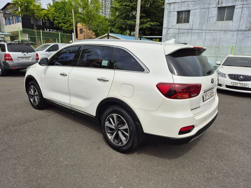 Kia Sorento Diesel 2.0 4WD| 200�.�. | Mobile.bg � ����������� 4