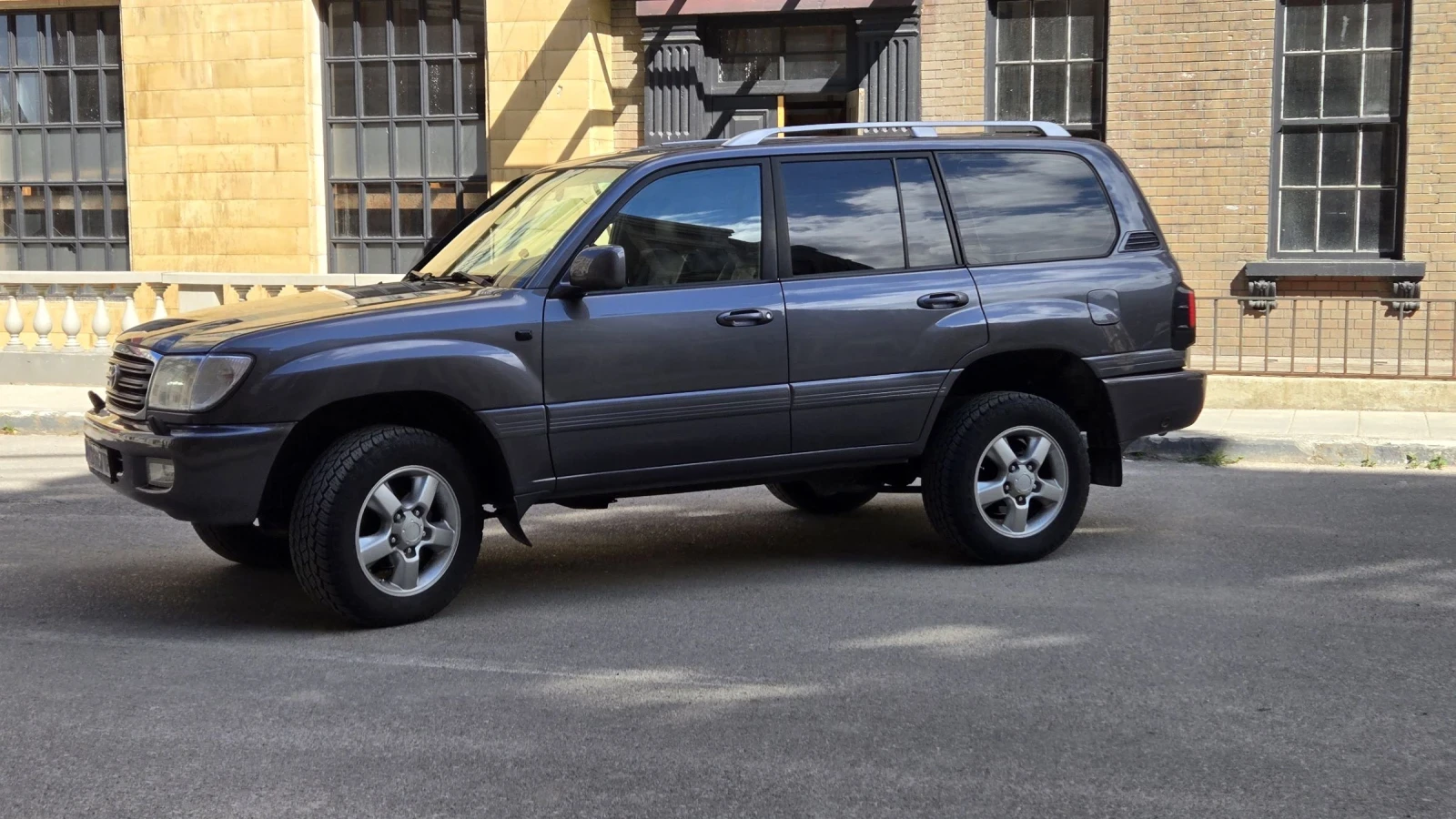 Toyota Land cruiser J100 НАМАЛЕН!!! - изображение 3