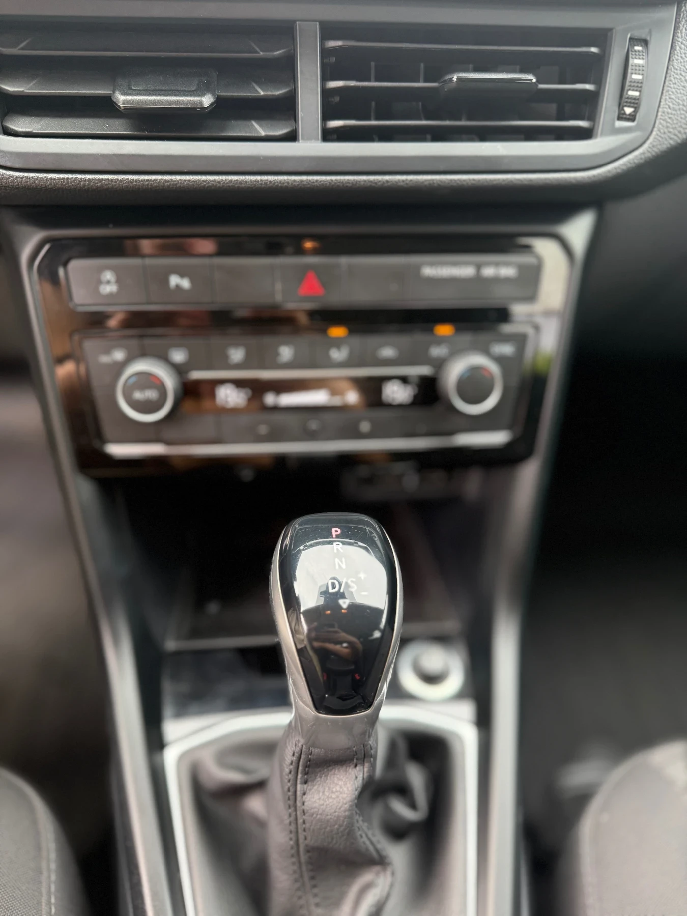 VW T-Cross  - изображение 8