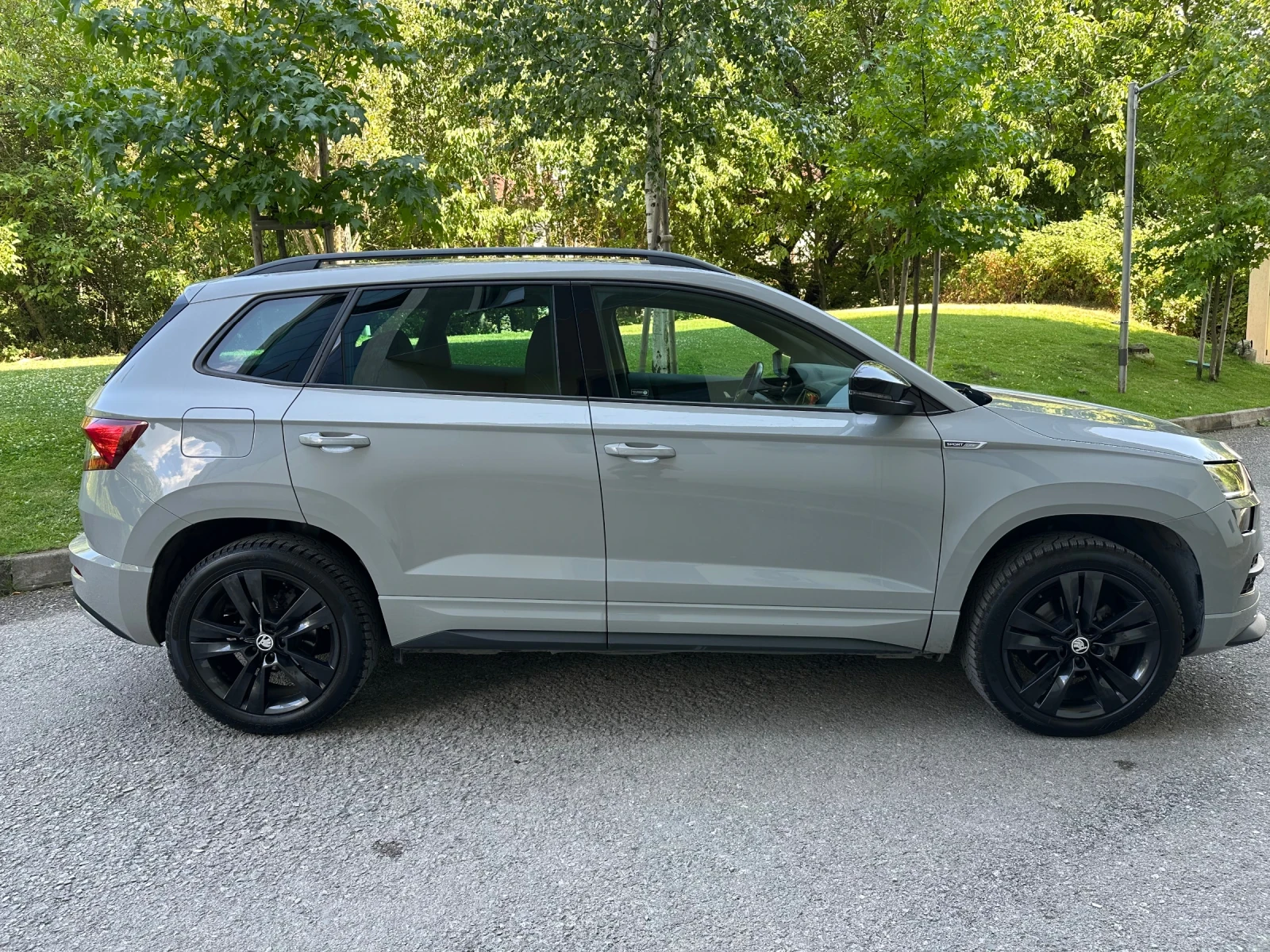 Skoda Karoq 1.5TSI / КАМЕРА / РЕГИСТРИРАН - изображение 8