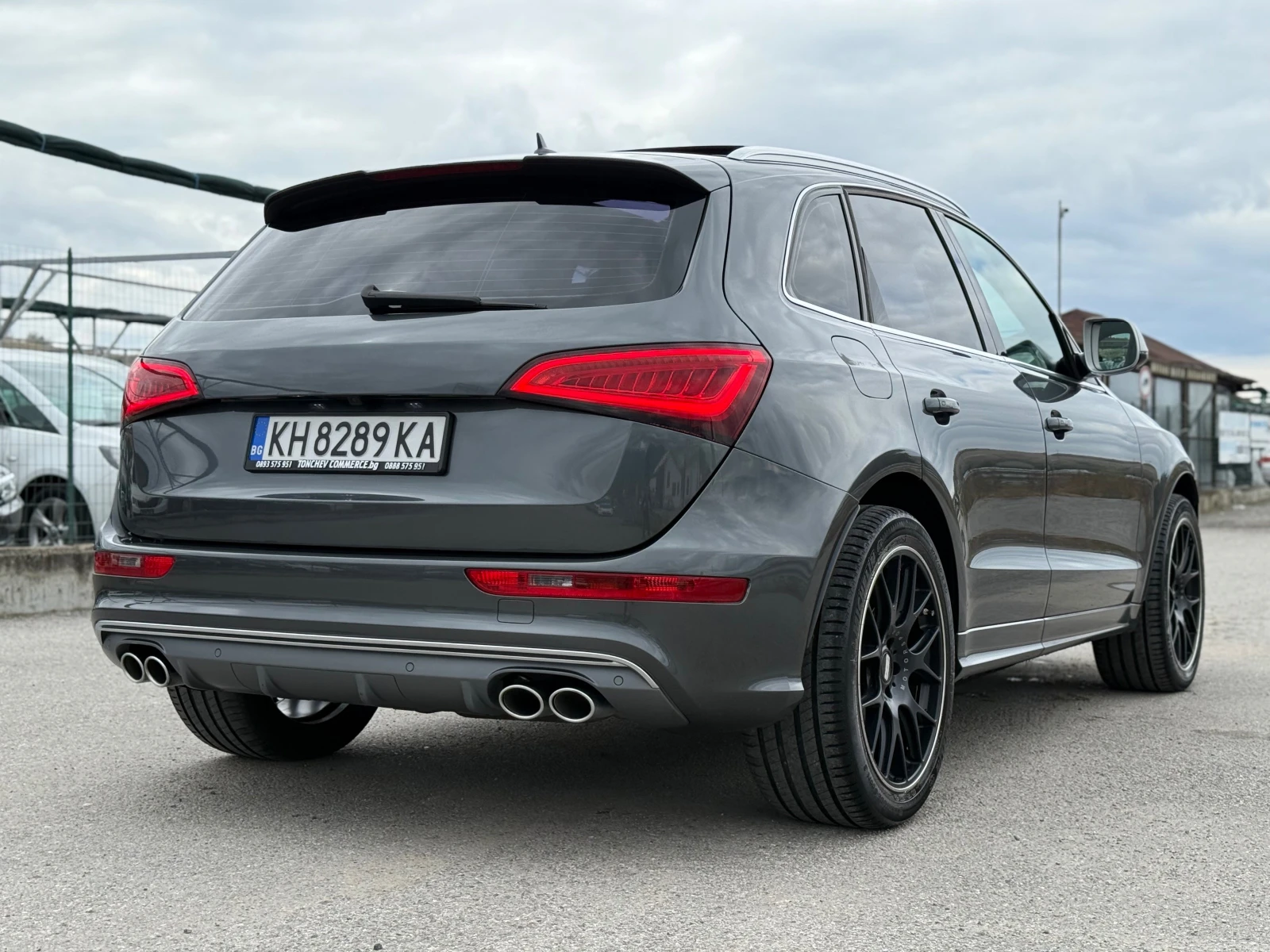 Audi SQ5 PANORAMA-KEYLES-PODGREV-MARTVA ZONA-PAMET-FULL-TOP - изображение 6
