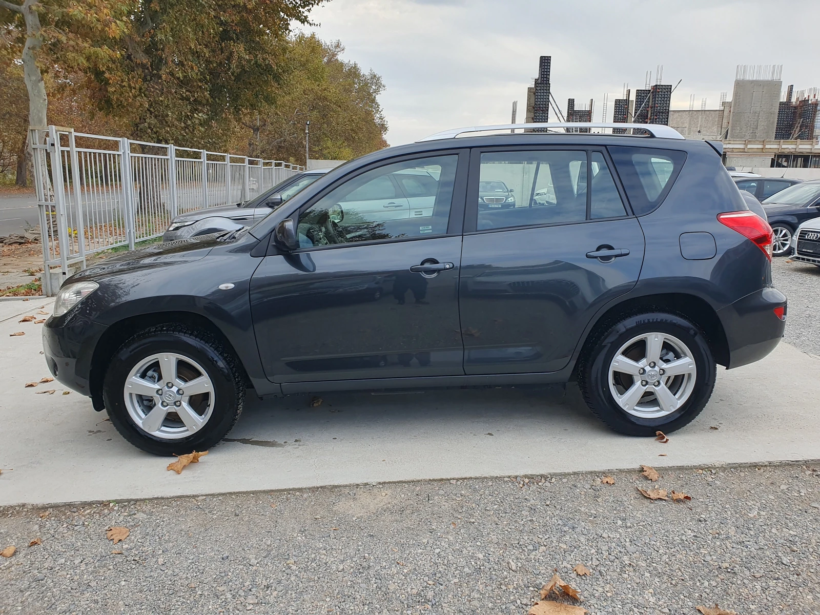 Toyota Rav4 ГАЗ/БЕНЗИН/АВТОМАТ - изображение 4