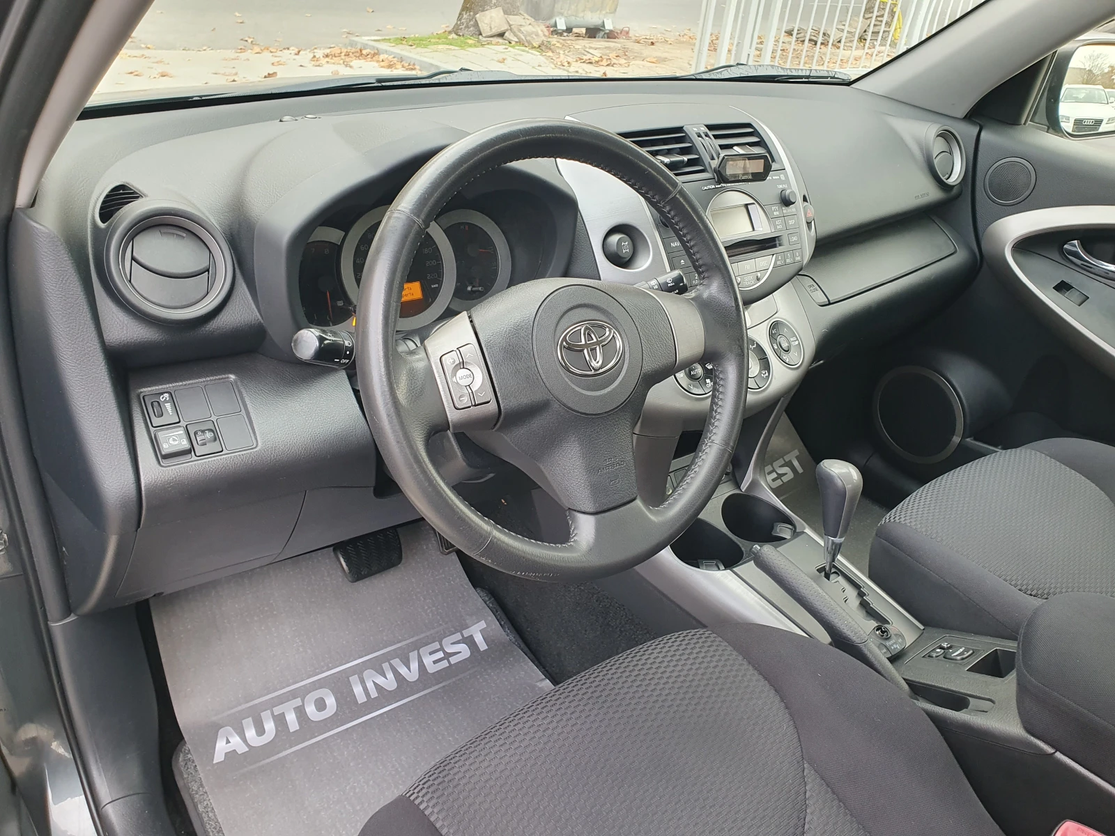 Toyota Rav4 ГАЗ/БЕНЗИН/АВТОМАТ - изображение 10