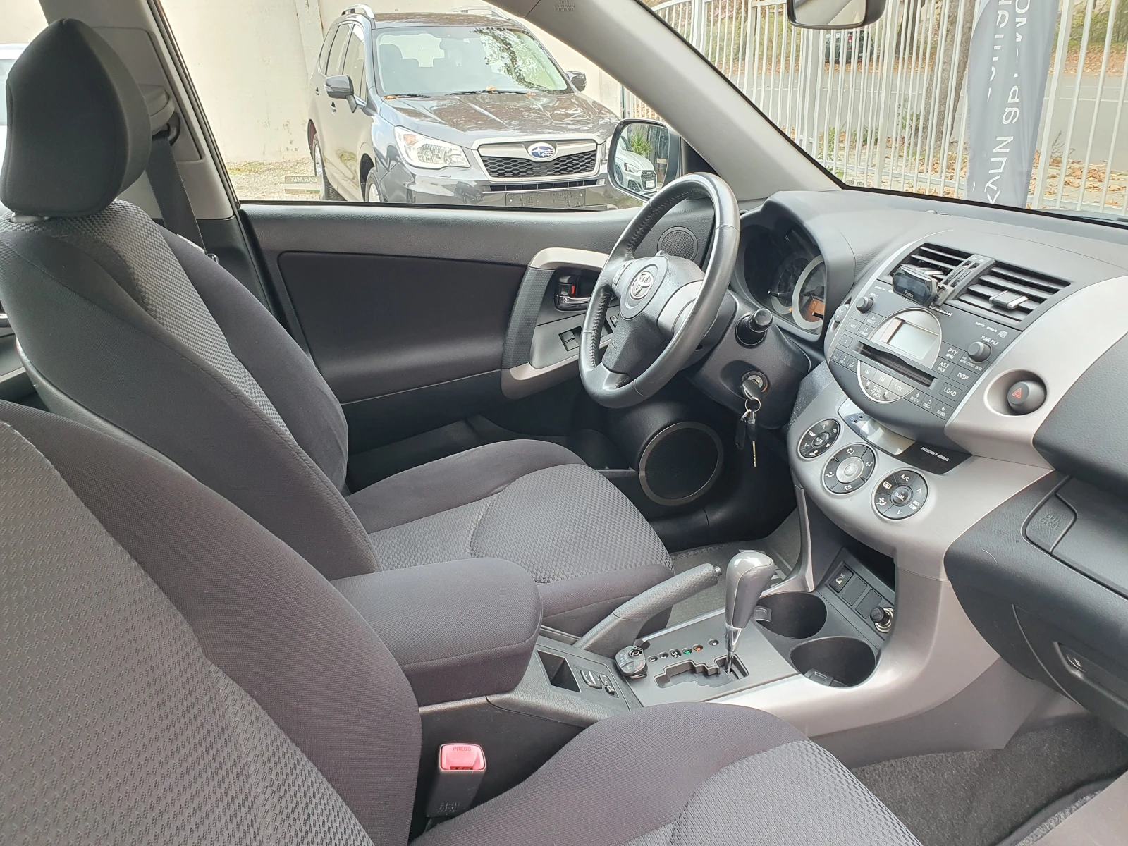 Toyota Rav4 // | Mobile.bg   15