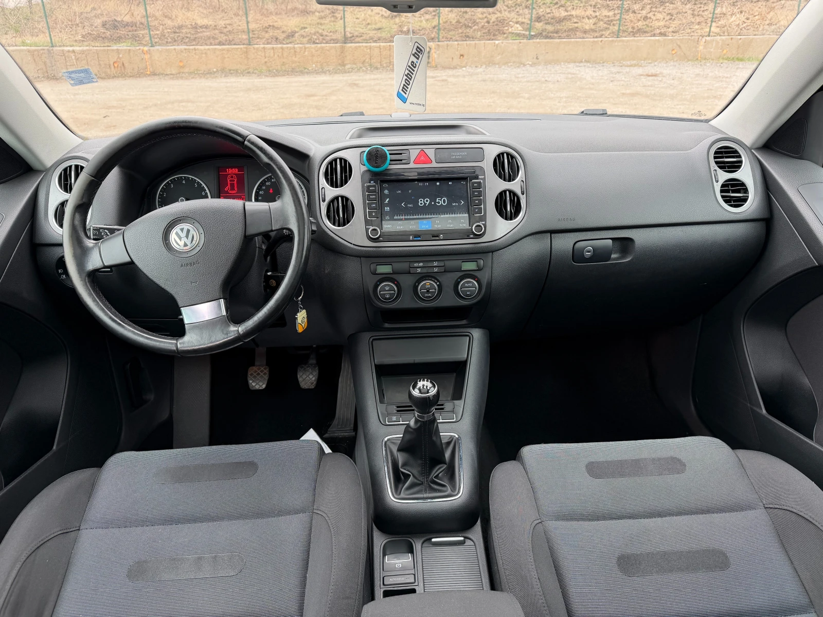 VW Tiguan 1.4 TSI Панорама /  Камера / Климатроник, снимка 8 - Автомобили и джипове - 53963780