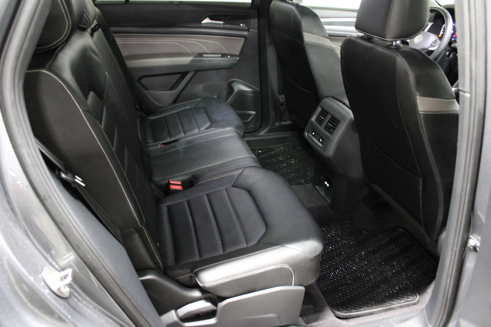 VW Atlas Cross Sport * * CARFAX * * ���� ������ * *  | Mobile.bg � ����������� 9