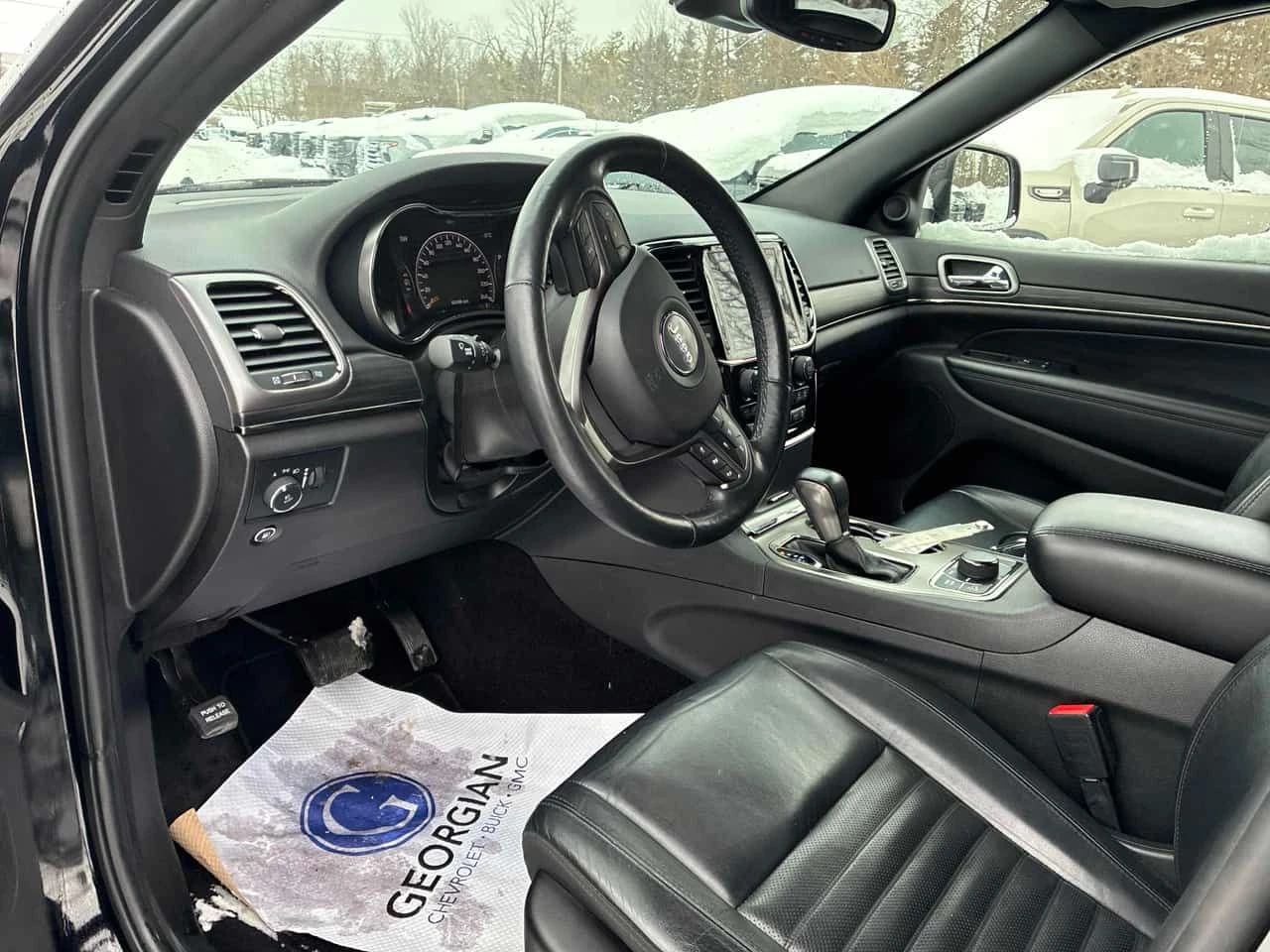 Jeep Grand cherokee * Limited X * PANO* ПОДГРЕВ* KEYLES* , снимка 5 - Автомобили и джипове - 54005043