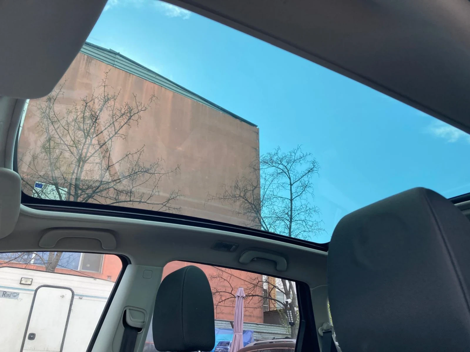 Nissan Qashqai 2.0iбензин, 6+ 1места, автомат, нави, панорама, 4х, снимка 13 - Автомобили и джипове - 54114101