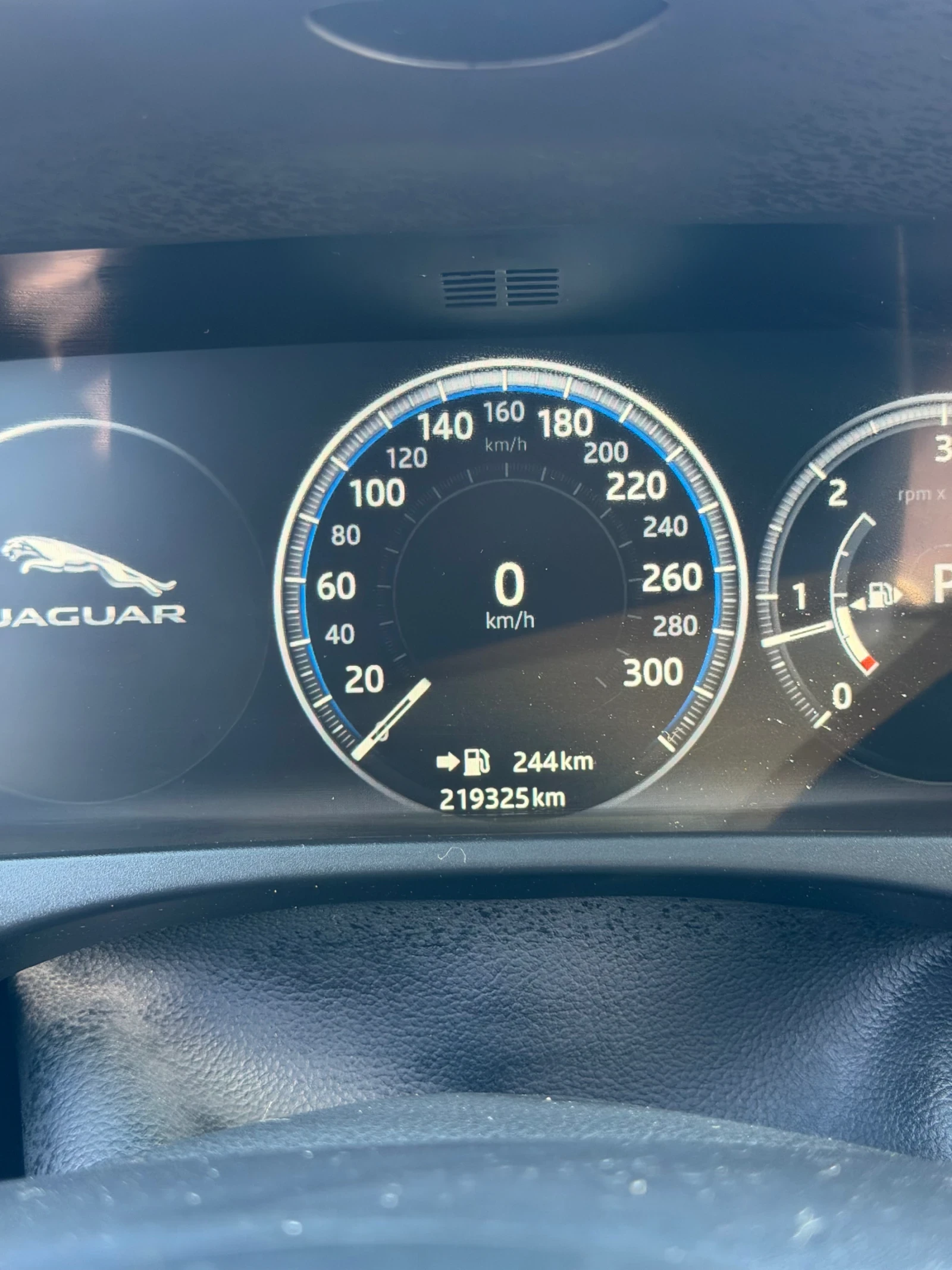 Jaguar F-PACE 3000, снимка 11 - Автомобили и джипове - 54333081