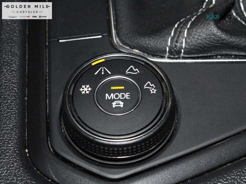 VW Tiguan АвтоКредит* (ЦЕНА ДО БГ)* , снимка 16 - Автомобили и джипове - 54793863