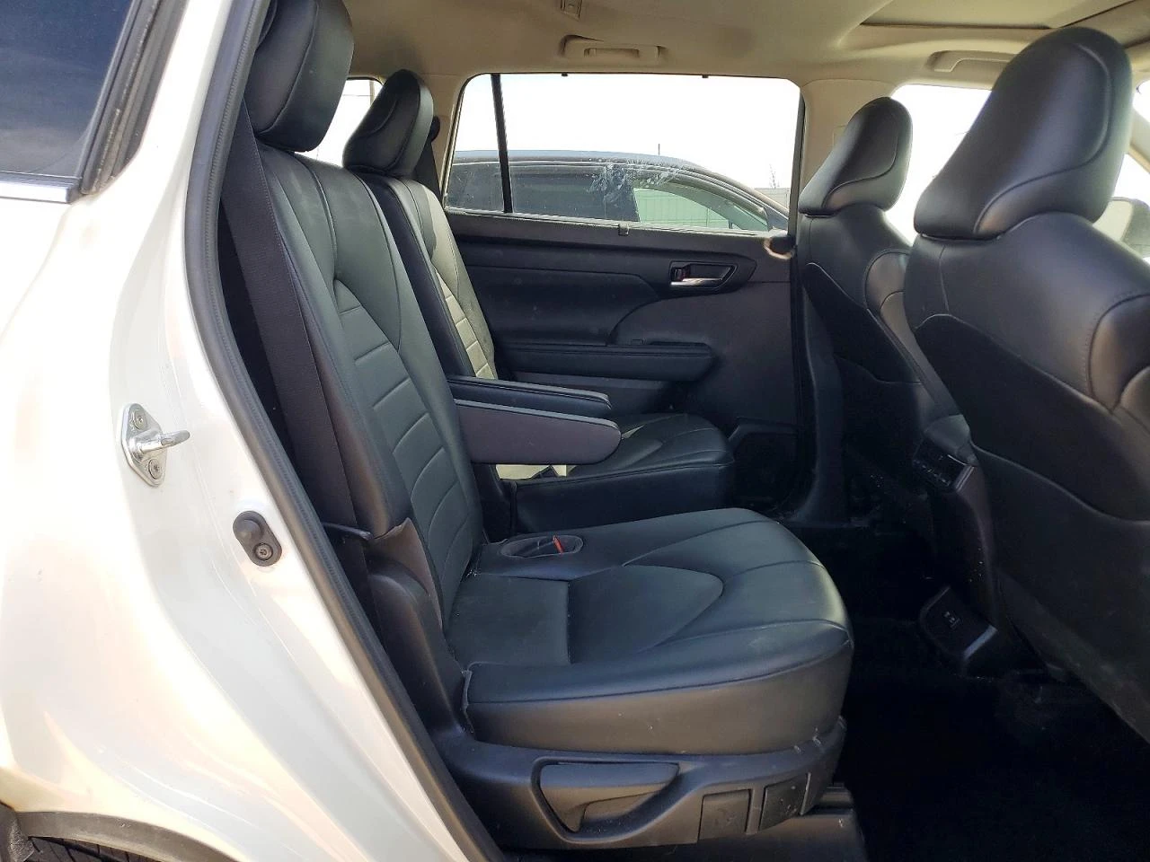 Toyota Highlander 3.5l Xle, снимка 11 - Автомобили и джипове - 54914060
