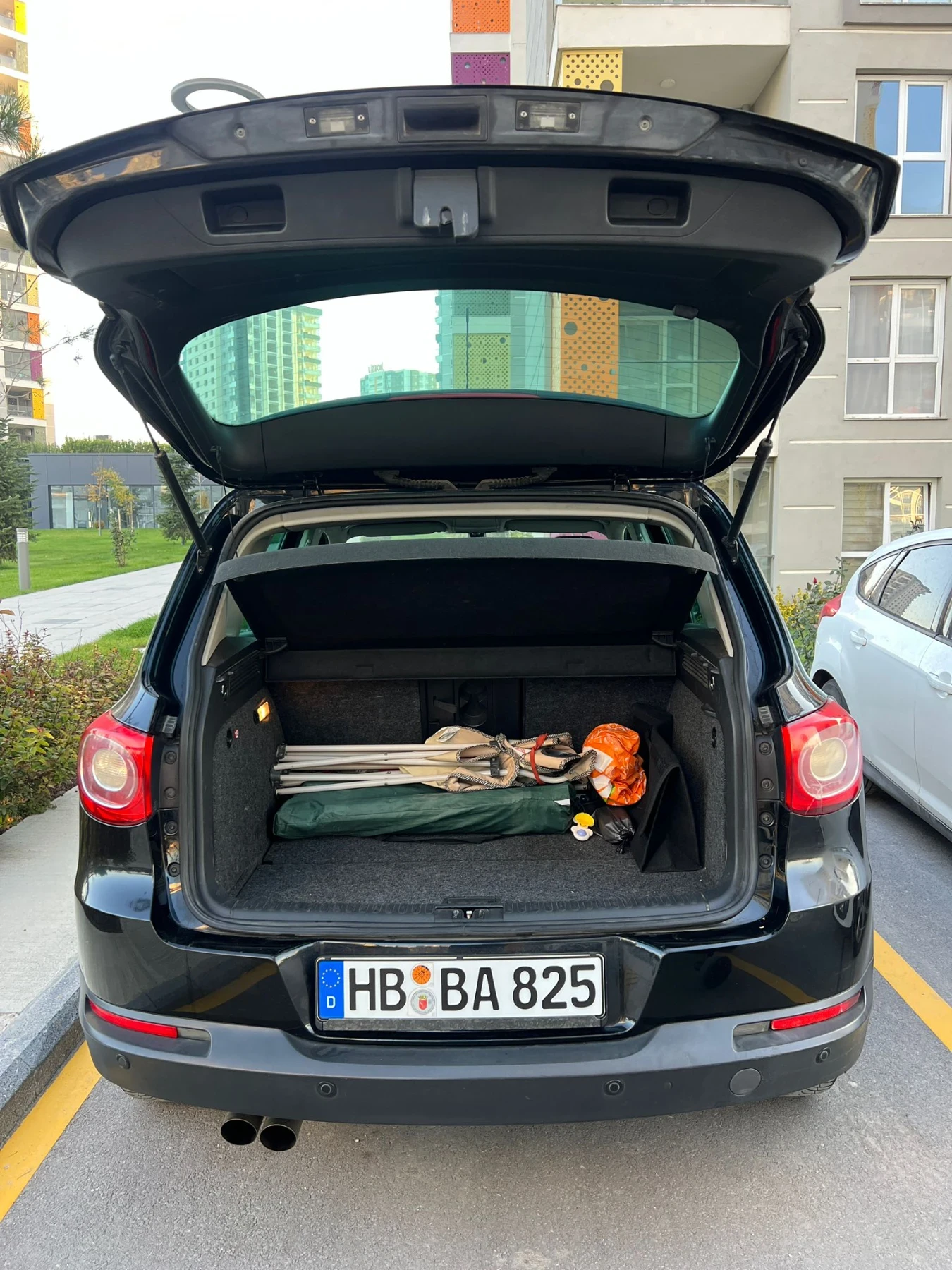 VW Tiguan 2.0tdi140k.cDSG4x4 Панорама , снимка 6 - Автомобили и джипове - 55252514