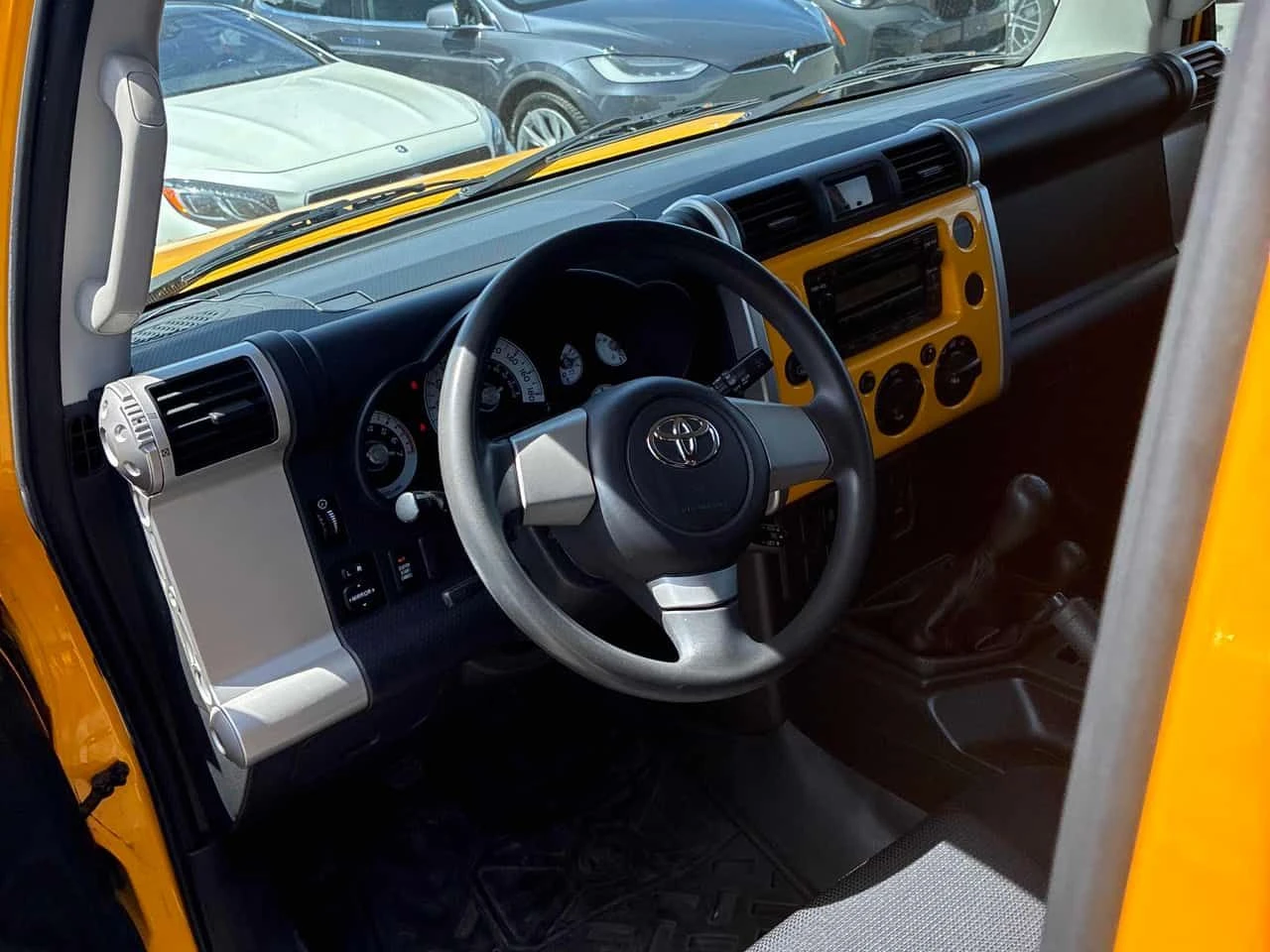 Toyota Fj cruiser * 4WD 4dr * ���������� ��� ������������ ������*  | Mobile.bg � ����������� 5