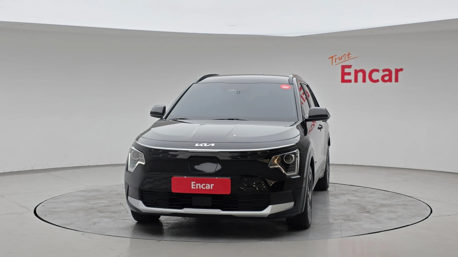 Kia Niro КРАЙНА ЦЕНА ДО СОФИЯ, снимка 3 - Автомобили и джипове - 56065786