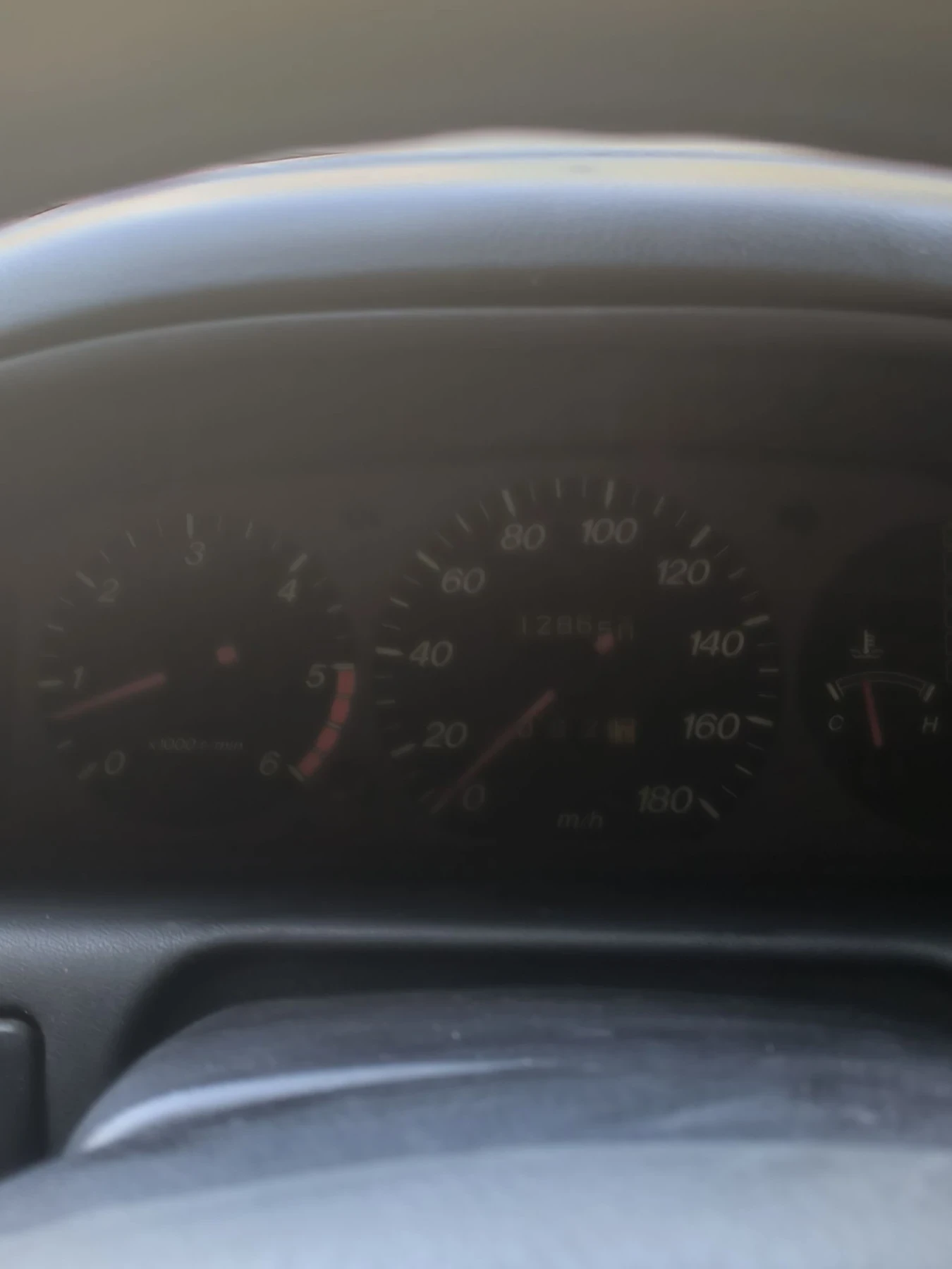Mazda Bongo Mini camper , снимка 4 - Бусове и автобуси - 56093937