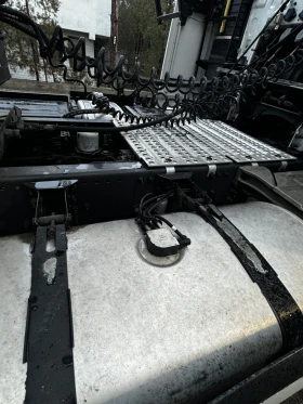 Volvo Fh 500 кожа , охладител, хидравлика, 5броя, снимка 5