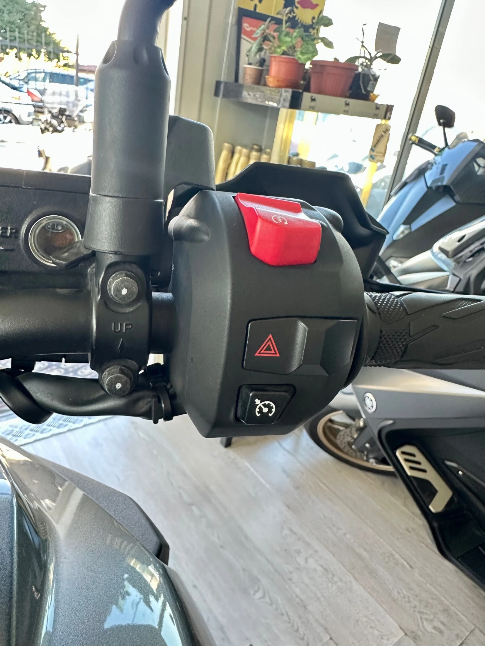 Suzuki V-strom 1050 XT 16503км. - изображение 4