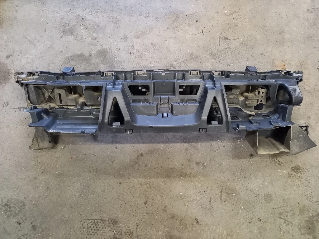 ������ ������ ����� ���� 5008 (�) | Mobile.bg � ����������� 1