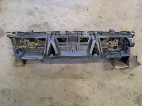 Основа предна броня Пежо 5008 (б)