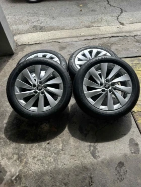 Гуми с джанти Goodyear 205/55R17, снимка 1