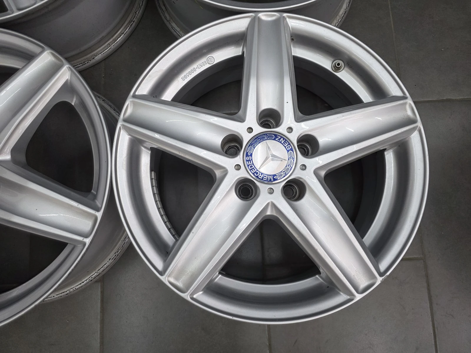 Джанти за Mercedes-Benz, снимка 8 - Гуми и джанти - 56723806