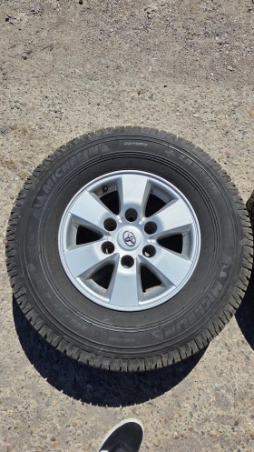 ���� � ������ 255/70R15 �� Toyota Hilux | Mobile.bg � ����� ������ 2