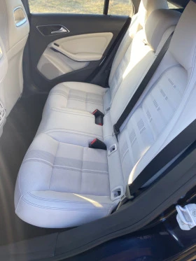Mercedes-Benz CLA 200 Shooting Brake, Бял салон, амбилайт, нов внос Швей, снимка 13