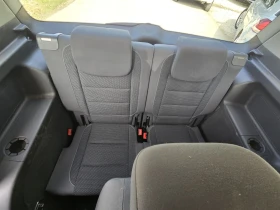 VW Touran 1.6TDI - 105к.с. - 7 Места - 135 000КМ!, снимка 15