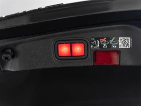 Mercedes-Benz C 43 AMG 4MATIC* АвтоКредит* (ЦЕНА ДО БГ), снимка 9