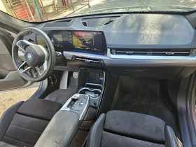 BMW iX1, снимка 1