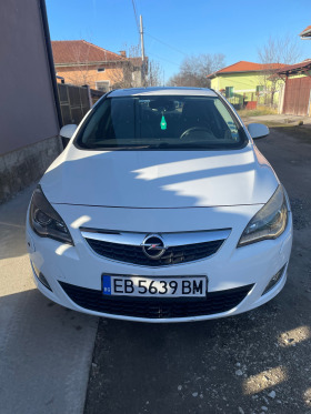 Opel Astra, снимка 1 - Автомобили и джипове - 45515287