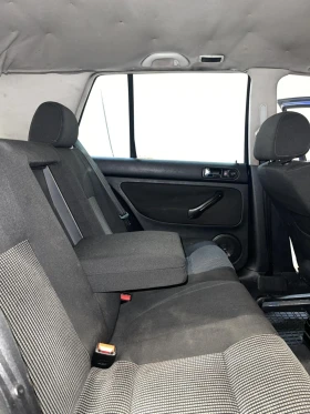 VW Golf - 2600 € / 5085.16 лв. - 77724681 8