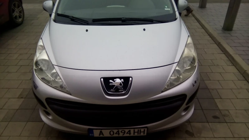 Peugeot 207 1.4, снимка 1 - Автомобили и джипове - 47386935